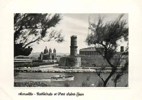 Sailing & navigation themed postcard Marseille Fort St. Jean cruise ship