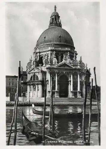 Sailing & navigation themed postcard Venice Chiesa della Salute gondola