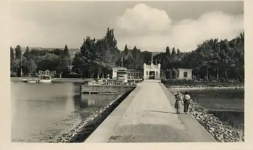 Sailing & navigation themed postcard Hungary Balaton pier vessel