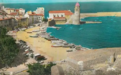 Sailing & navigation themed postcard Collioure light house beach pier boats