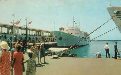 Sailing & navigation themed postcard Russia Sochi pier cruise ship