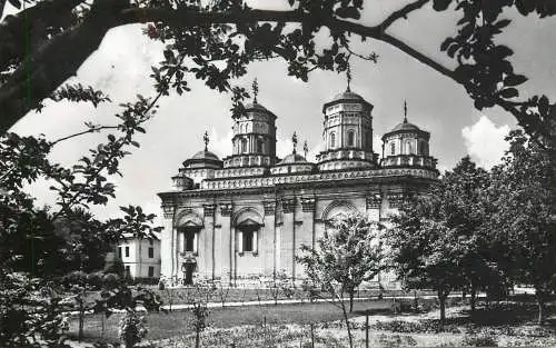 Romania vedere din Iasi biserica  "Golia" monument istoric sec XVII