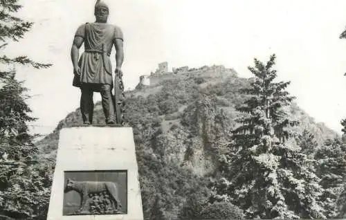 Romania Vedere din Deva Statuia lui Decebal