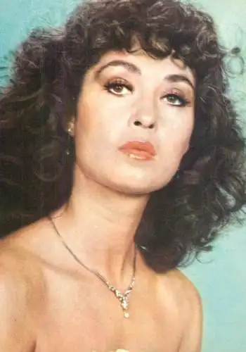 Postcard Stage & screen stars postcard ACIN Romania Angela Similea