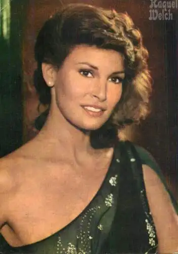 Postcard Stage & screen stars postcard ACIN Romania Raquel Welch