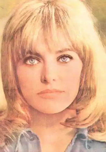 Postcard Stage & screen stars postcard ACIN Romania Natalie Delon