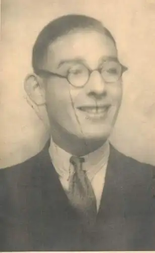 Photograph social history elegance man glasses