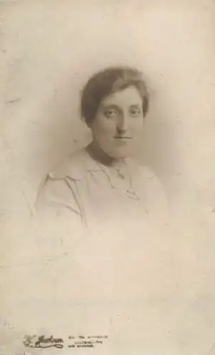 Photograph social history elegance woman UK England