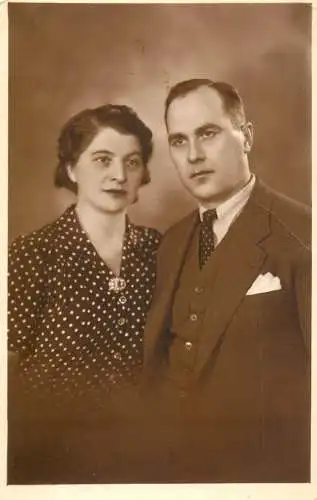 Photograph social history couple elegance 1943 Bucuresti