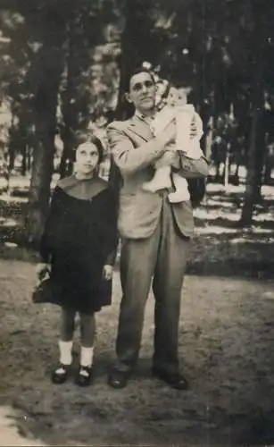Photograph social history family fater baby daughter
