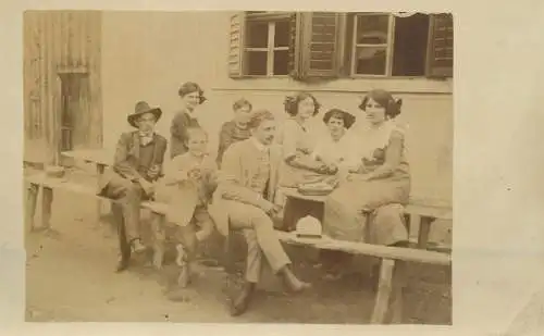 Photograph social history elegant family in the yard