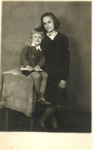 Photograph social history mother and child elegance love