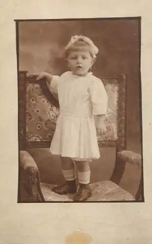 Photograph social history girl innocence dress bow