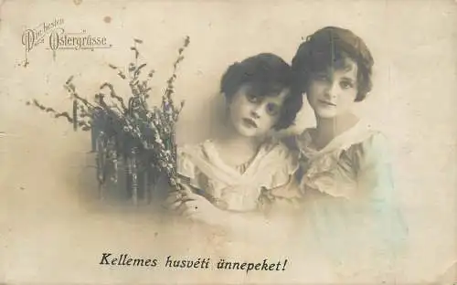 Greetings fantasy postcard Easter Hungary girls coiffure