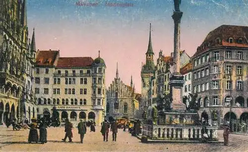 Germany Munchen Marienplatz