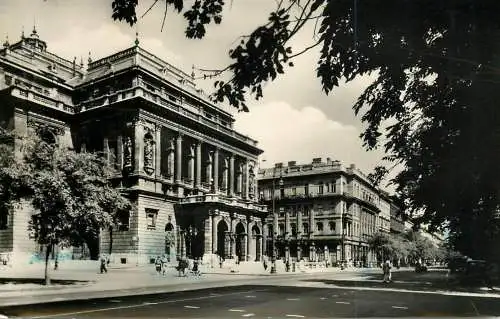 Postcard Hungary Budapest Allami Operahaz