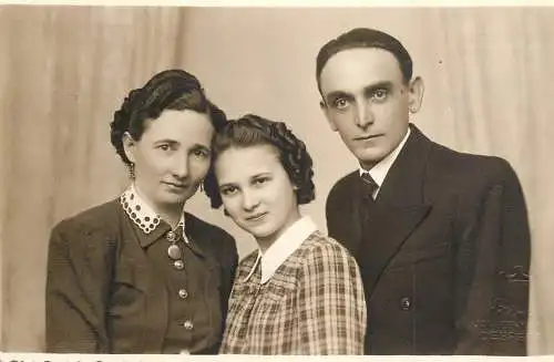 Social history souvenir photo postcard 1943