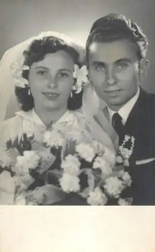 Marriage souvenir wedding studio photo groom and bride Cluj 1958