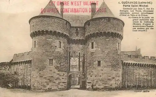 Postcard France Guerande Porte Saint Michel