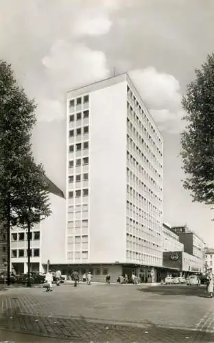 Germany Wiesbaden Hochhaus der Stadtweke mit Kirchgasse