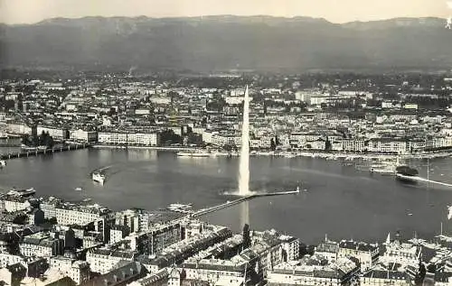 Switzerland Geneve Quartier des Eaux-Vives La Rade & le Jet d'Eau
