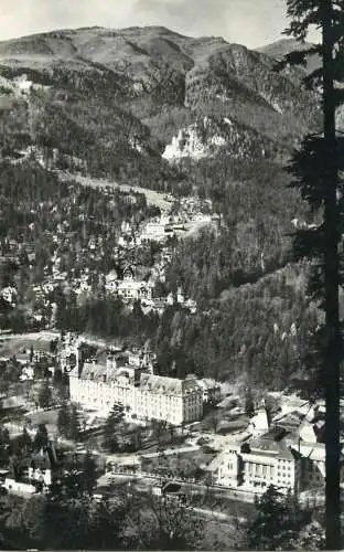Romania Vedere spre Muntii Bucegi Sinaia