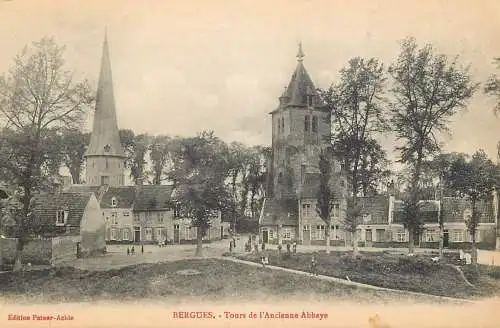France Bergues Tours de l'ancienne Abbaye