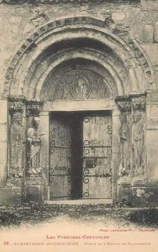 France St Bertrand des Comminges Porte de l'eglise de Valcabrere