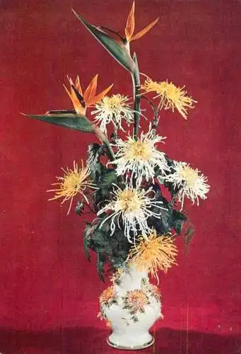 Postcard holiday flower vase