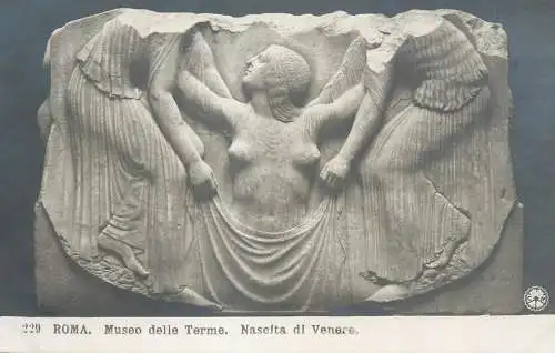 Birth of Venus sculpture