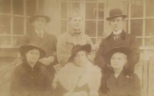 Family social history souvenir vintage photo postcard military & family