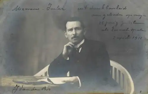Souvenir vintage photo postcard anonymous man portrait studio L. J. Beniest-Kolgen Antwerpen Belgium