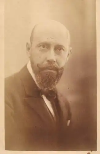Souvenir vintage photo postcard anonymous man portrait