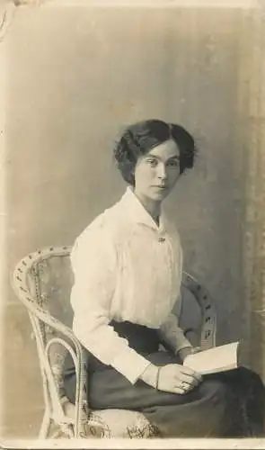 Souvenir vintage photo postcard anonymous woman portrait Hadgate Studios Colchester