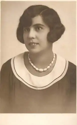 Lady portrait souvenir vintage photo postcard Romania Temesvar Timisoara 1929
