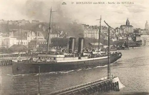 France Boulogne sur Mer sortie du Riviera yacht