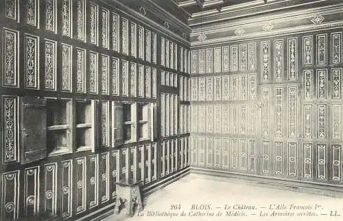 France Blois chateau la bibliotheque de Catherine de Medicis