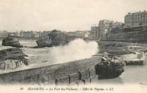 France Biarritz le port des pecheurs