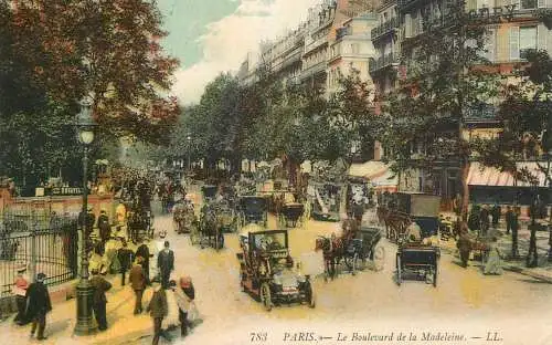 France Paris boulevard de la Madeleine automobile
