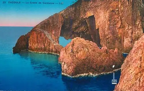 France Theoule la grotte de Gardanne