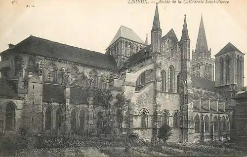 France Lisieux abside de la Cathedrale Saint Pierre
