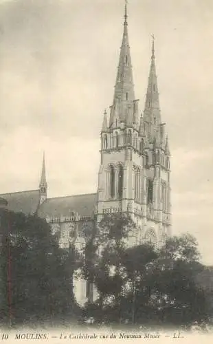 France Moulins la cathedrale du Nouveau Musee