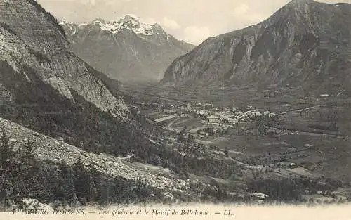 France Bourg d'Oisans vue generale & Massiff de Belledonne