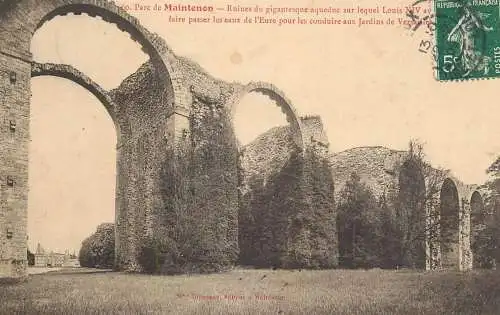 France Parc de Maintenon Ruines du aqueduc