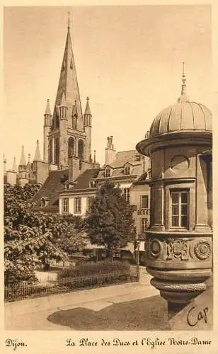 France Dijon La Place des Ducs et Eglise Notre Dame