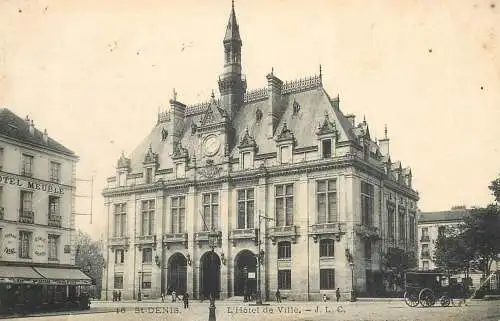 France Saint Denis Hotel de Ville