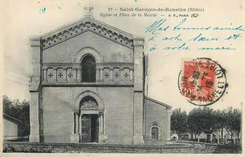 France Saint Georges de Reneins (Rhone) Eglise et Place de la Mairie