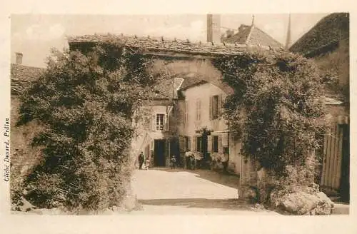 France La Bourgogne historique Chateau de la Serree pres Pralon (Cote d'Or)