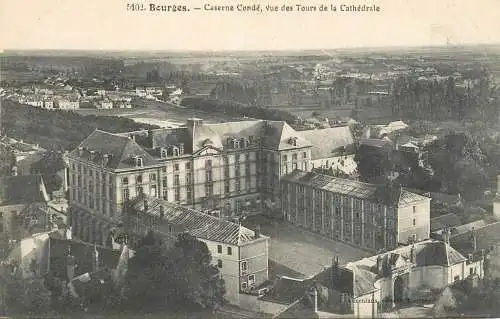 France Bourges Caserne Conde vue des Tours de la Cathedrale
