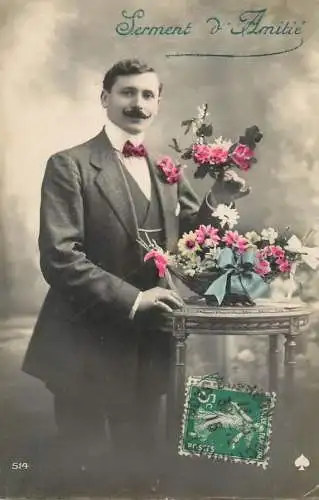 Elegant fancy man romantic lover greetings postcard bouquet moustache serment a Amitie
